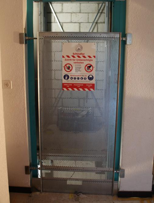 Liftschachtabsperrung 